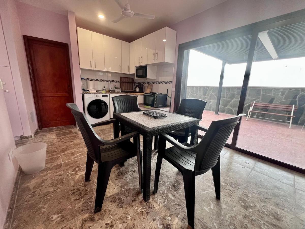 Renovated Townhouse Сasa de vacaciones