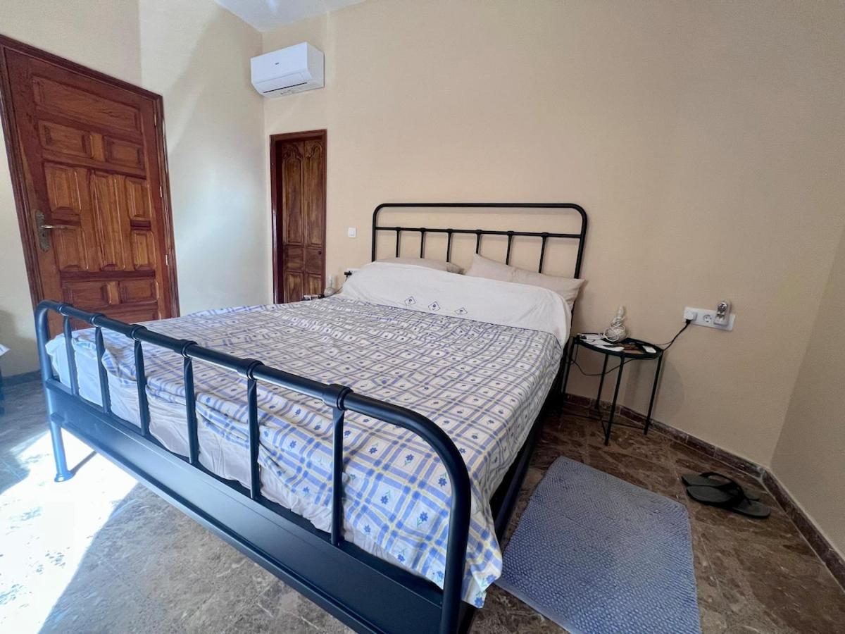 Renovated Townhouse Сasa de vacaciones *